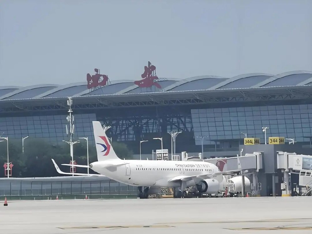 向西开放再提速｜西安咸阳国际机场新增 5 条欧洲全货运航线，一季度国际货邮吞吐量翻倍增长